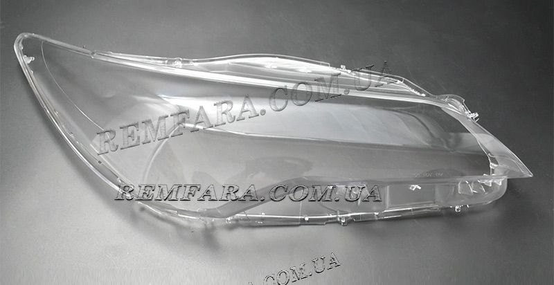 Стекло фары Toyota Camry USA 2015-2017 Remfara