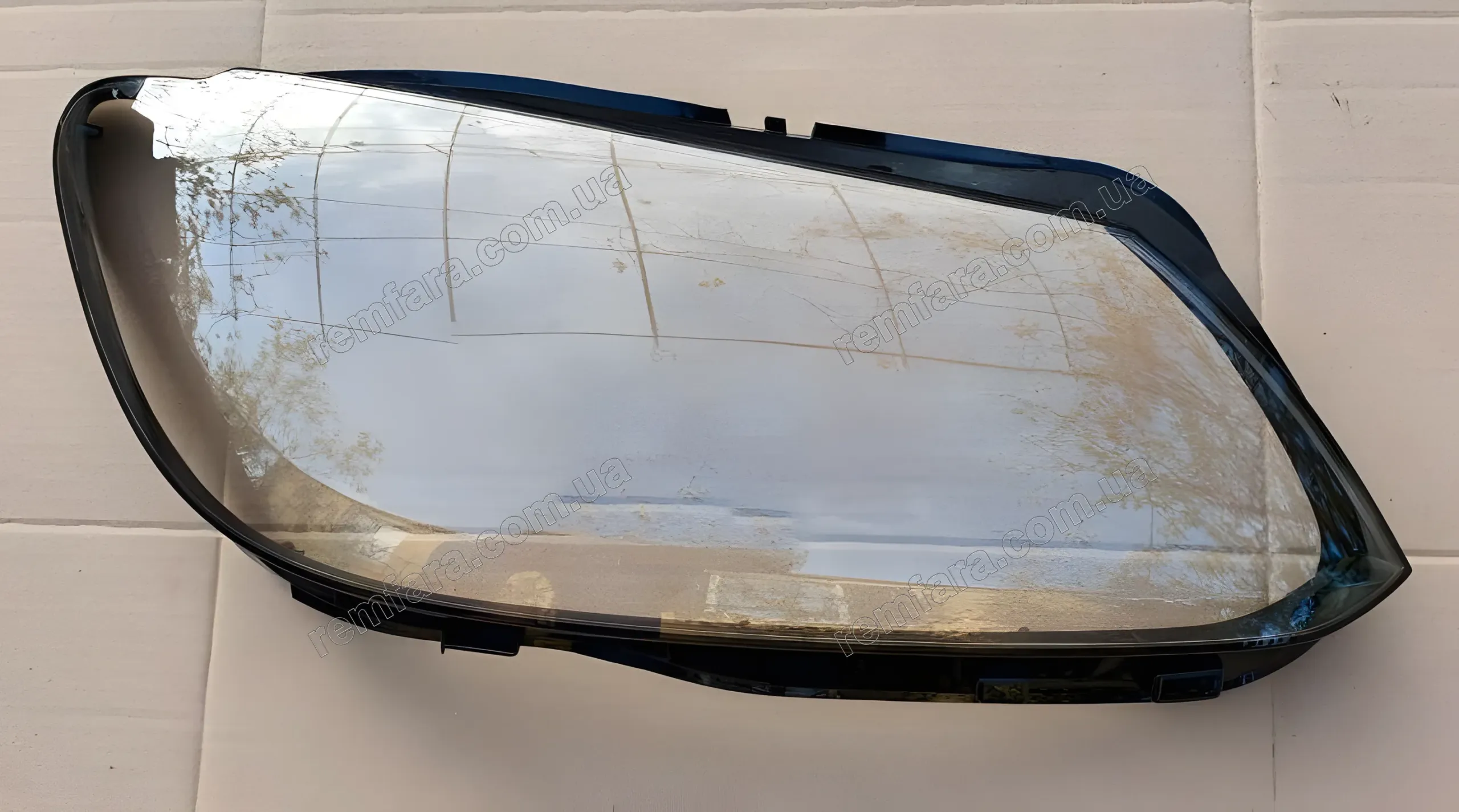 Стекло фары Volkswagen Touran 2 (2010–2015), фото 2