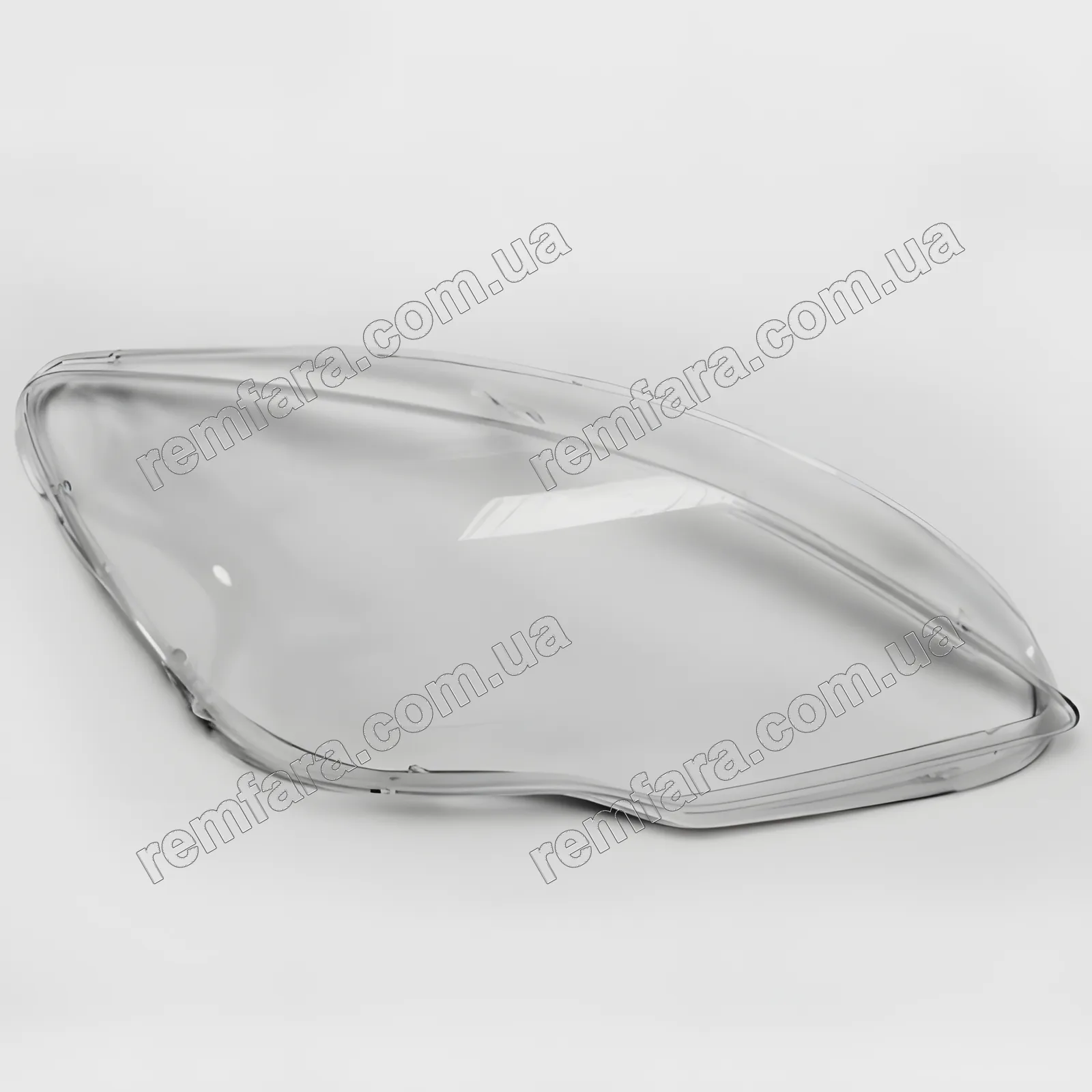 Стекло фары Mercedes R Class W251 (2010–2017) рестайл