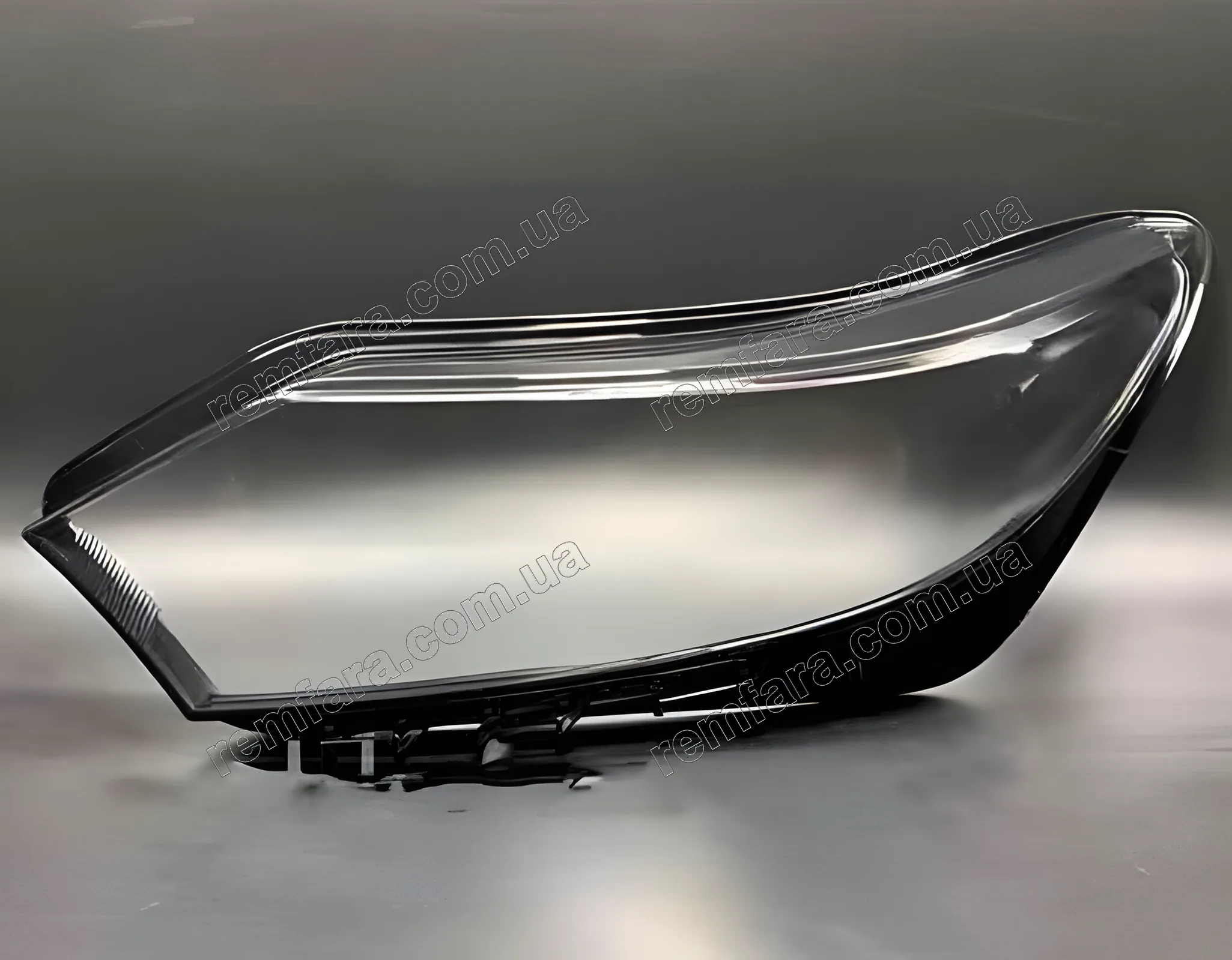Скло фари Chevrolet Equinox (2016–2021) III поколение дорестайл, фото 2